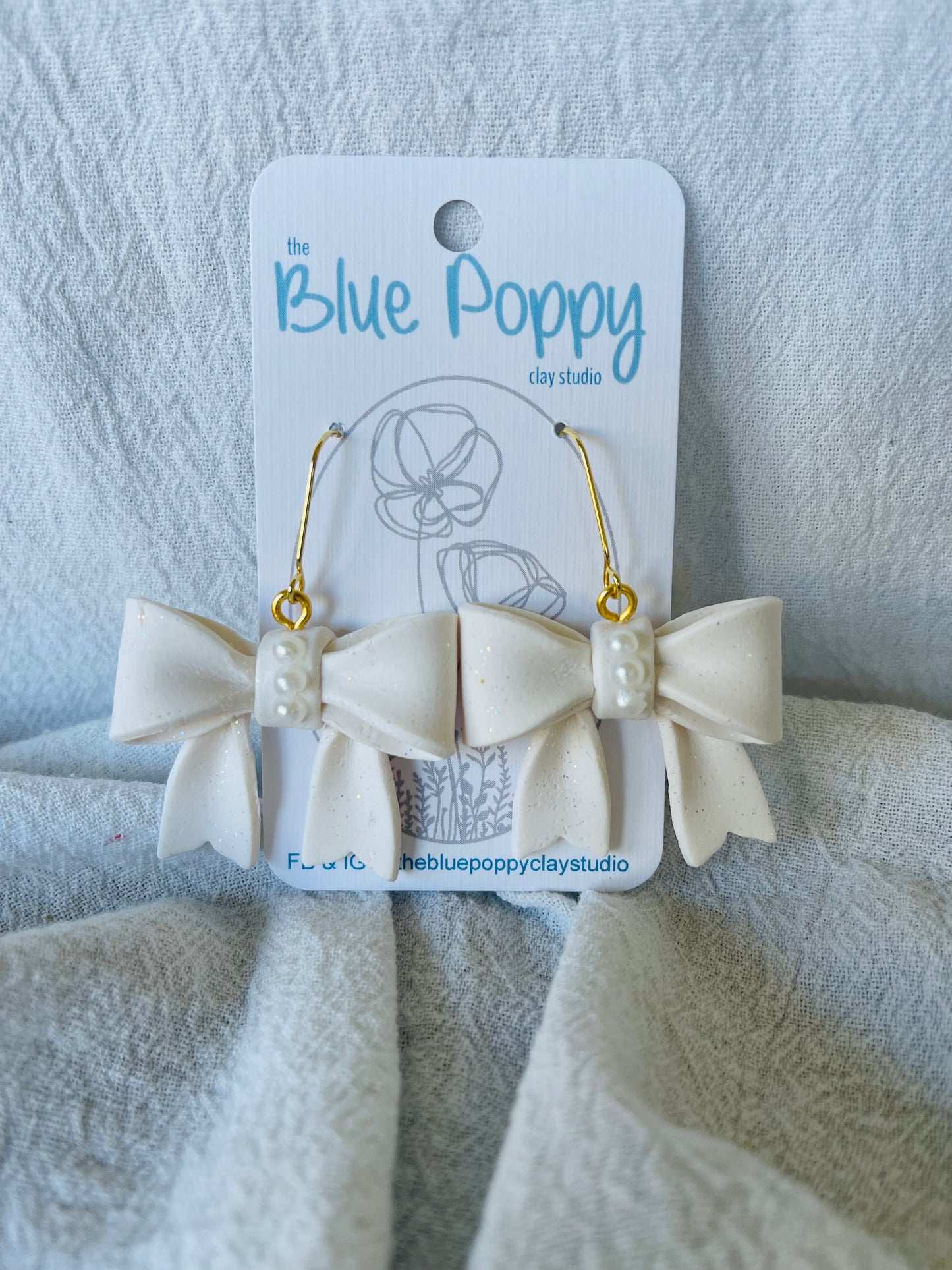 Bows-Pearls
