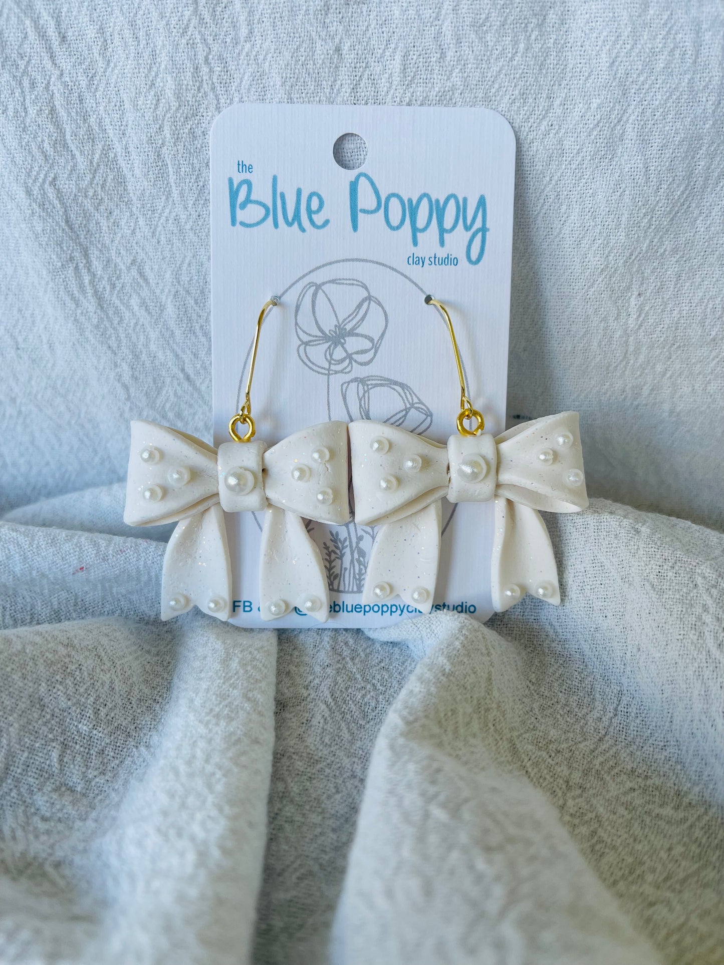 Bows-Pearls