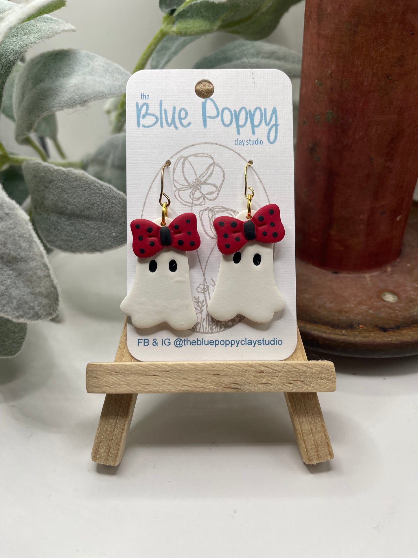 Boos & Bows